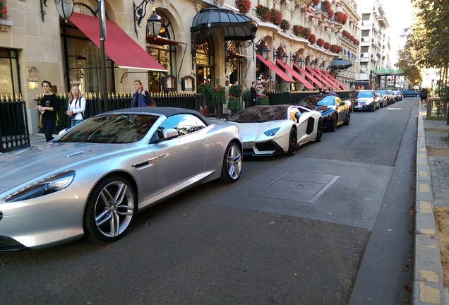 Aston Martin Virage Volante 2011