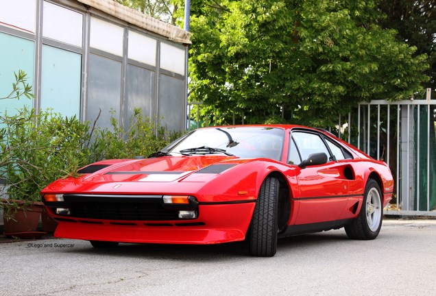 Ferrari 208 GTB Turbo