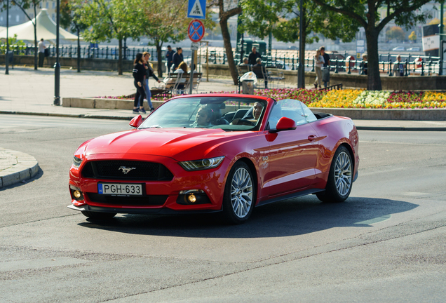 Ford Mustang GT Convertible 2015