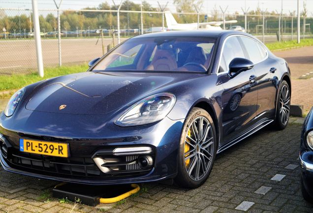 Porsche 971 Panamera Turbo S E-Hybrid