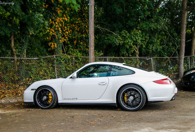 Porsche 997 Carrera GTS