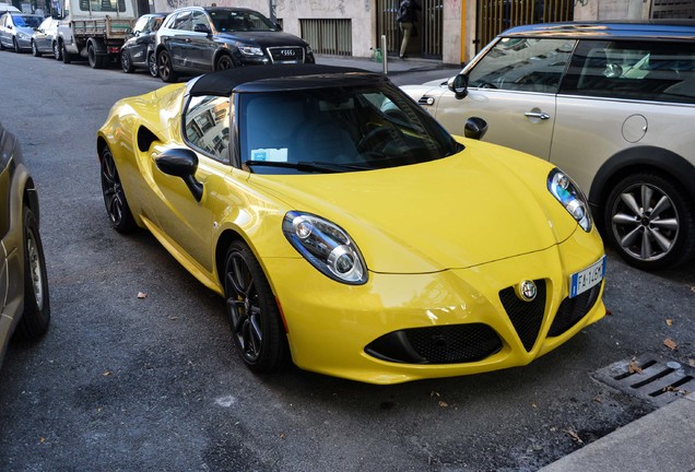 Alfa Romeo 4C Spider