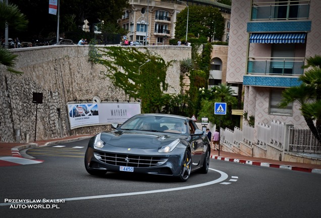 Ferrari FF