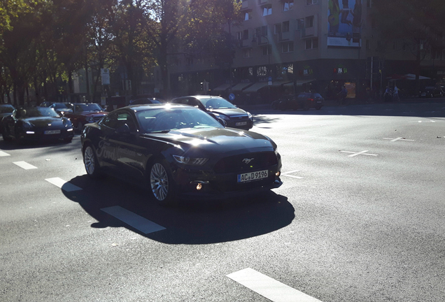 Ford Mustang GT 2015