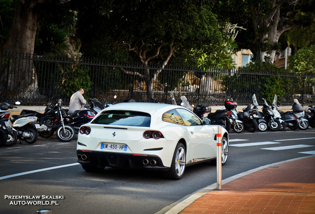 Ferrari GTC4Lusso