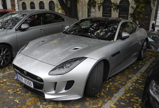 Jaguar F-TYPE R AWD Coupé