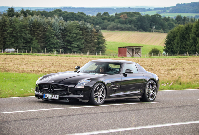 Mercedes-Benz SLS AMG