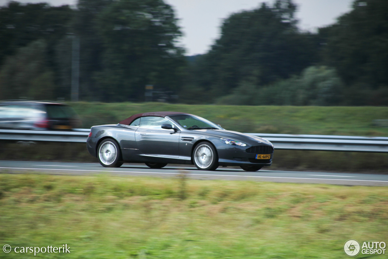 Aston Martin DB9 Volante