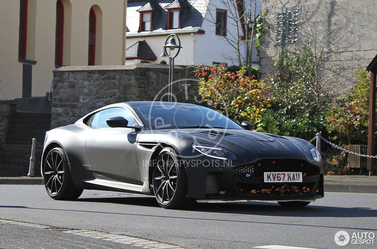 Aston Martin DBS Superleggera