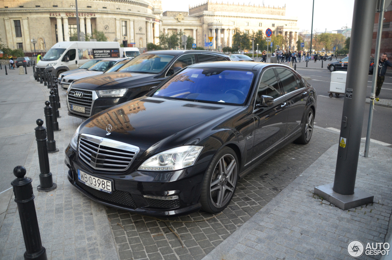 Mercedes-Benz S 63 AMG W221 2010