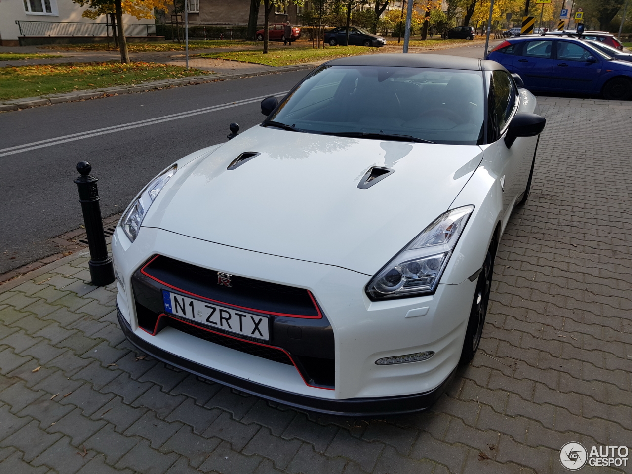 Nissan GT-R 2015