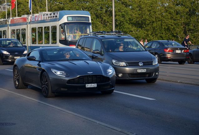 Aston Martin DB11