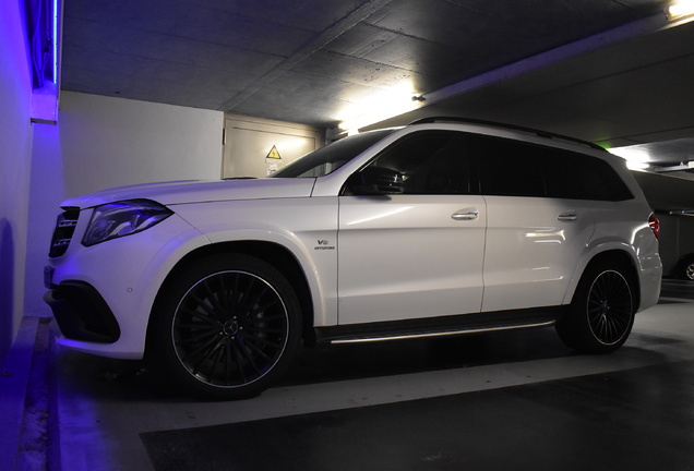 Mercedes-AMG GLS 63 X166