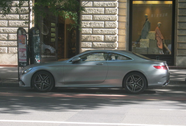 Mercedes-Benz S 63 AMG Coupé C217