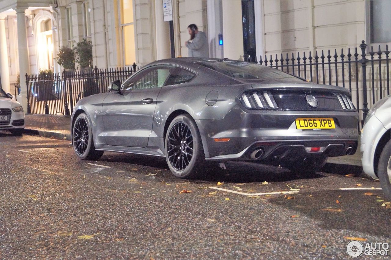 Ford Mustang GT 2015