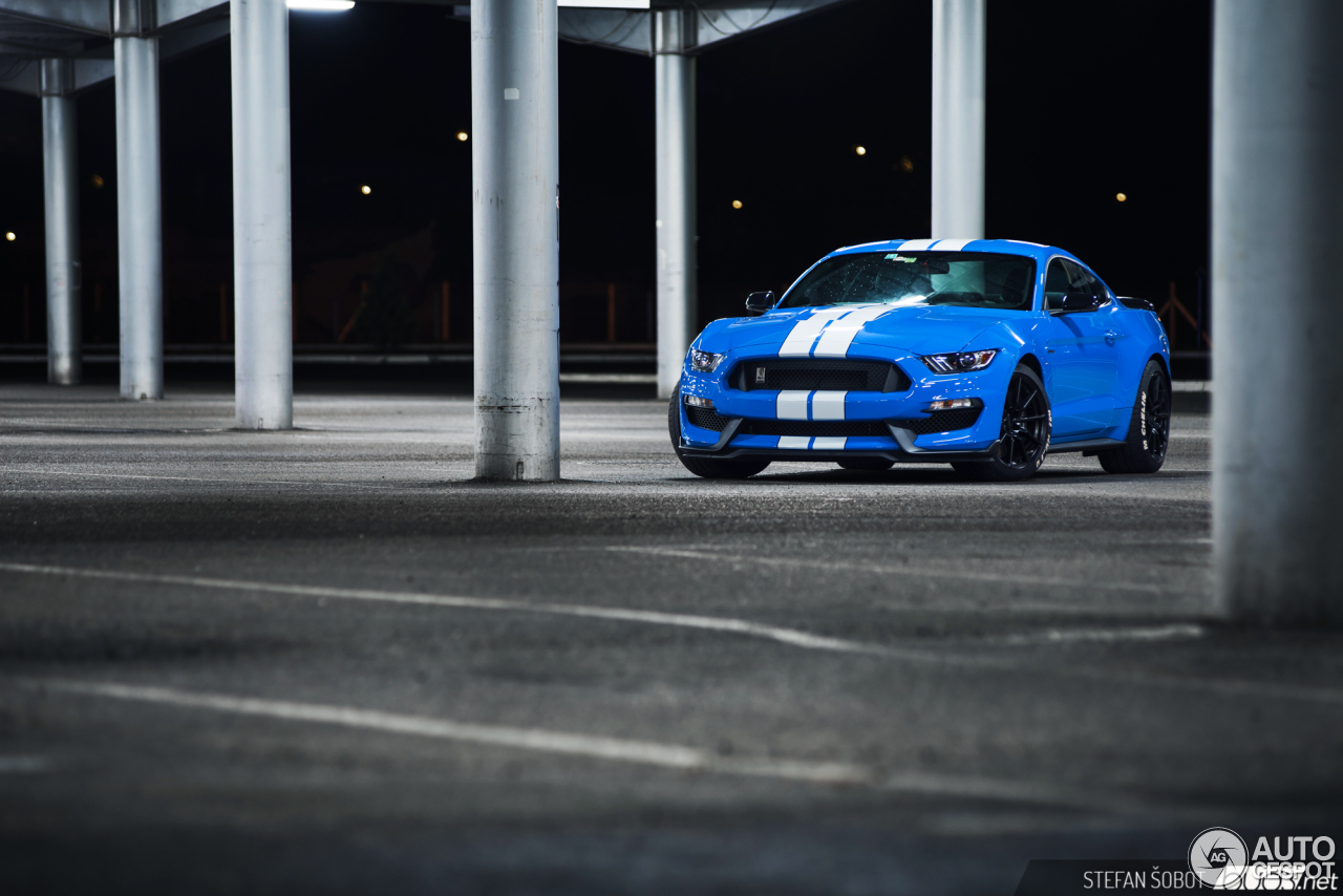 Ford Mustang Shelby GT350 2015