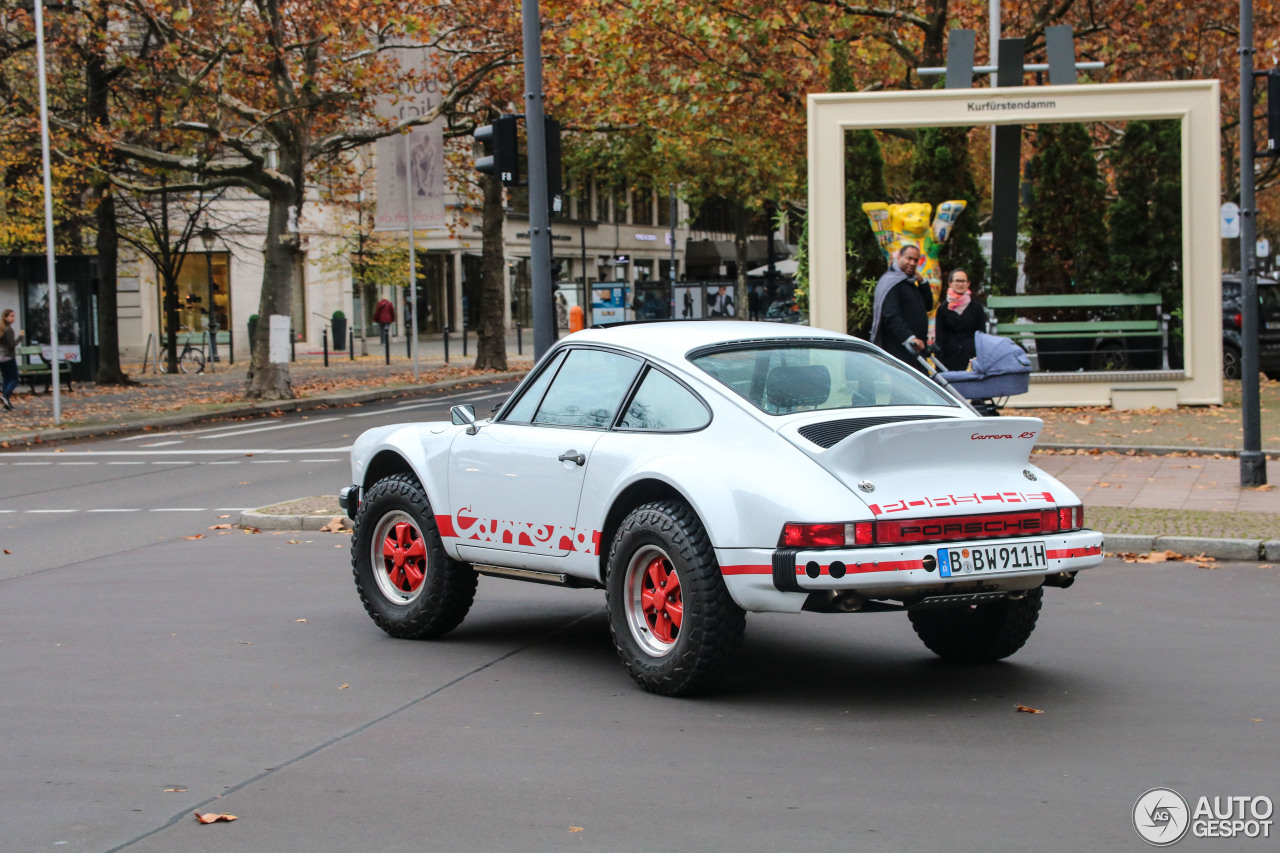 Porsche 911 R Rally Porsche 911 Carrera RS Rally - 21 October 2017 - Autogespot