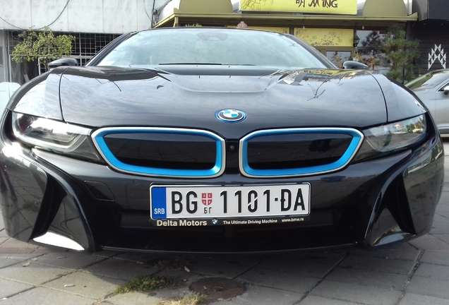 BMW i8