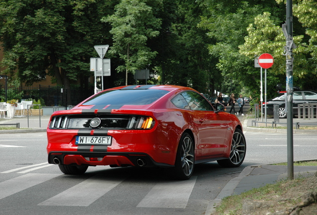 Ford Mustang GT 2015