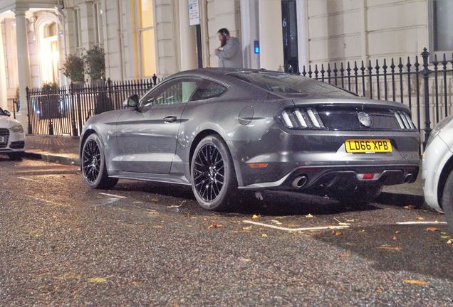 Ford Mustang GT 2015