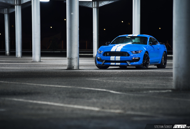 Ford Mustang Shelby GT350 2015