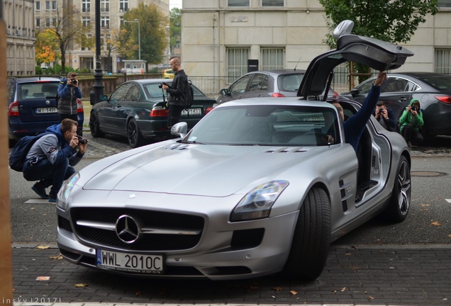 Mercedes-Benz SLS AMG