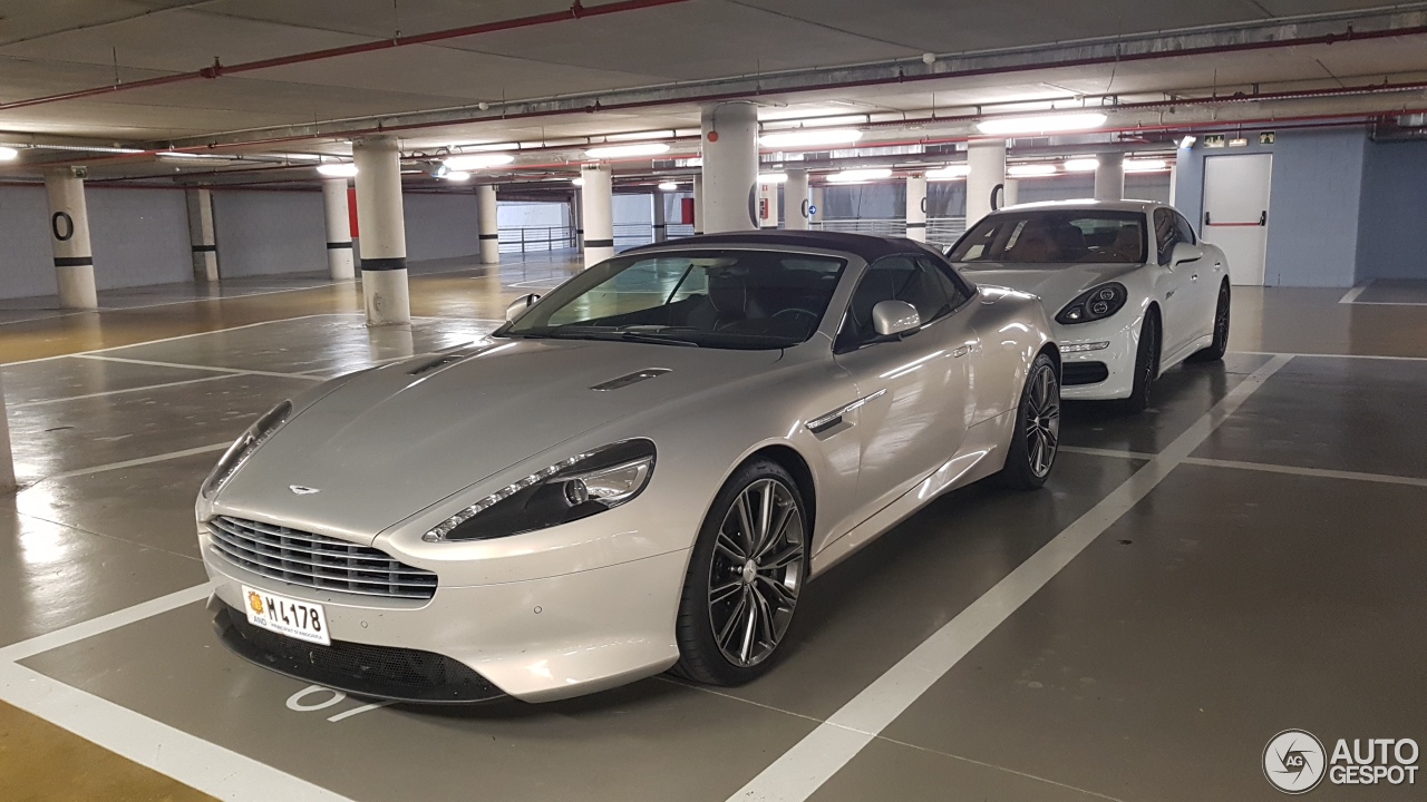 Aston Martin Virage Volante 2011