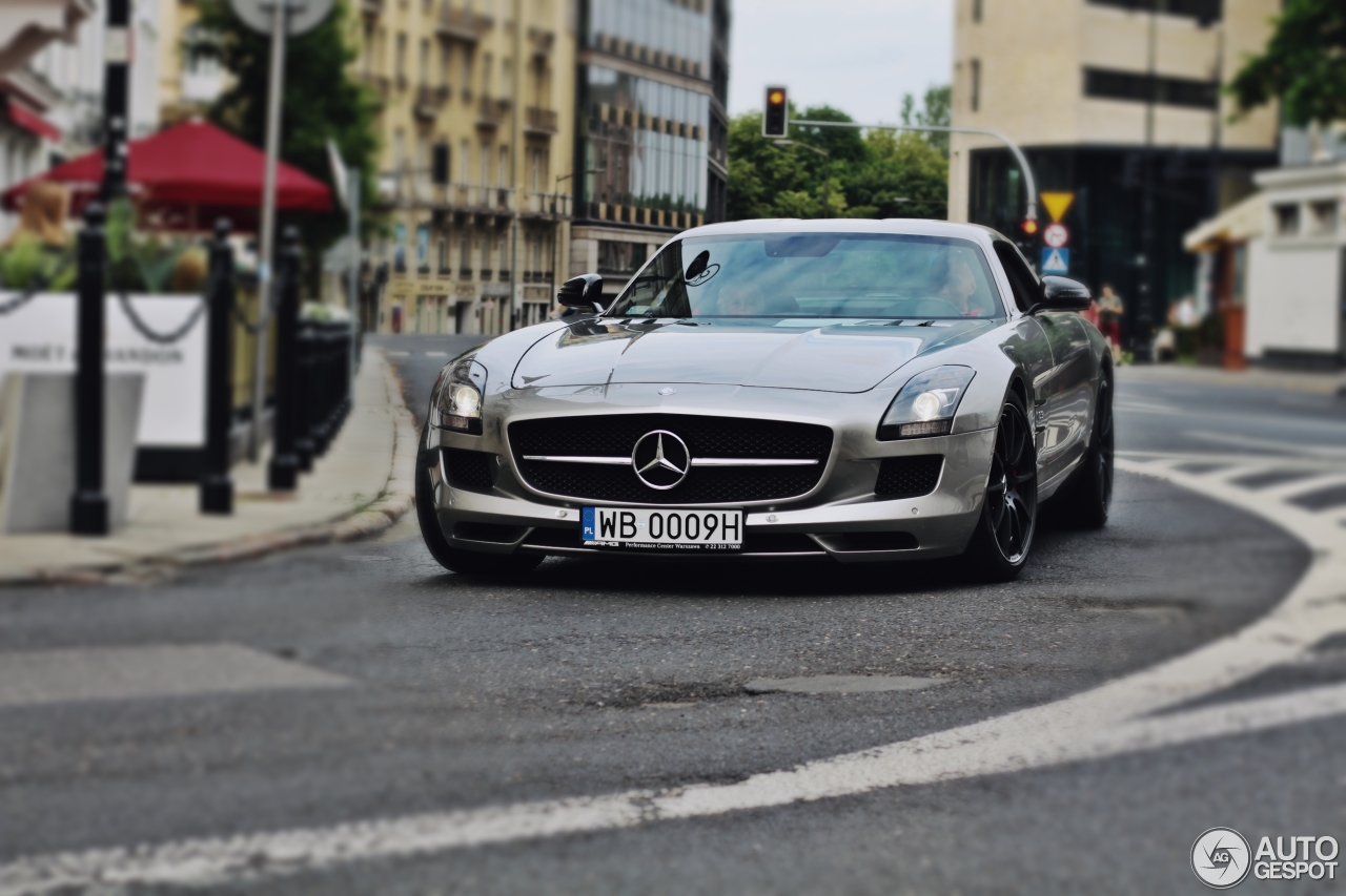 Mercedes-Benz SLS AMG GT