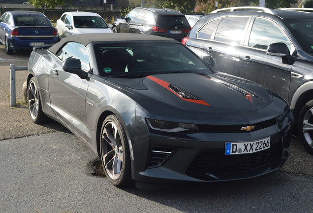 Chevrolet Camaro SS Convertible 2016 50th Anniversary