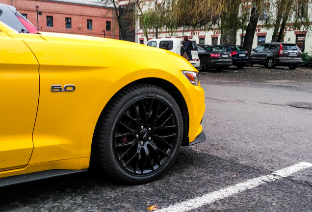 Ford Mustang GT Convertible 2015