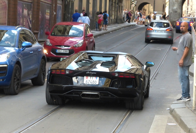 Lamborghini Aventador LP700-4 Roadster