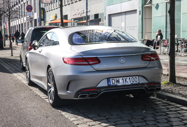 Mercedes-AMG S 63 Coupé C217