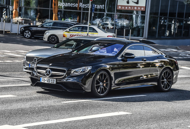 Mercedes-AMG S 63 Coupé C217