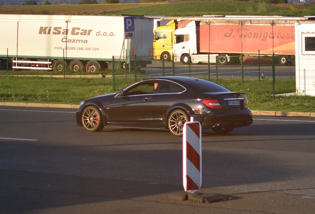 Mercedes-Benz C 63 AMG Coupé Black Series