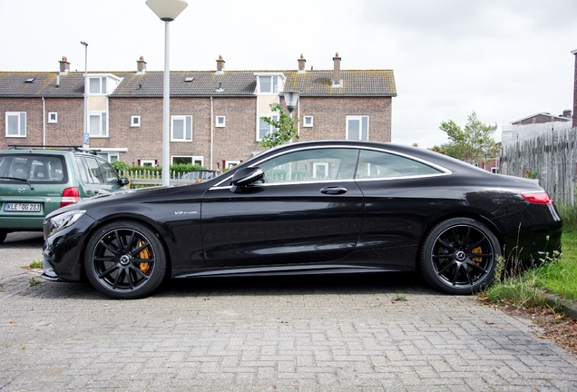 Mercedes-AMG S 63 Coupé C217