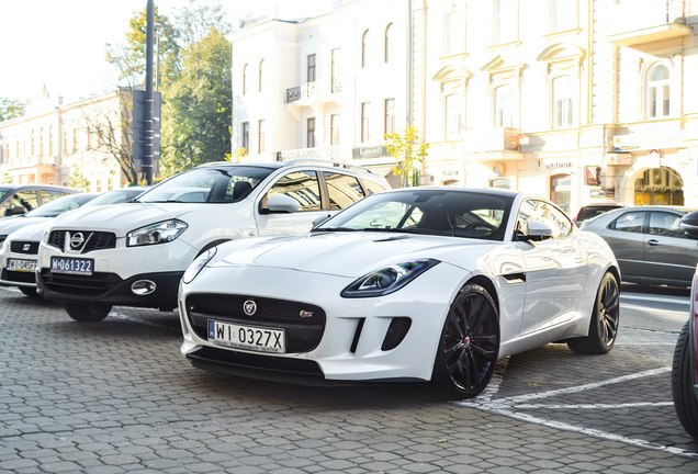 Jaguar F-TYPE S Coupé