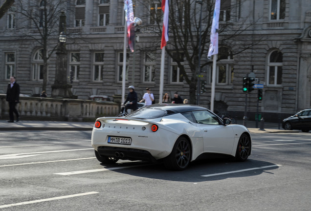 Lotus Evora