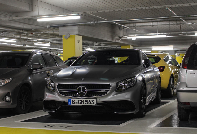 Mercedes-Benz S 63 AMG Coupé C217