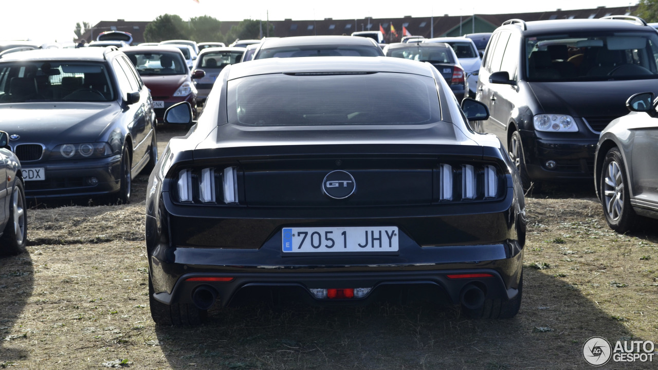 Ford Mustang GT 2015