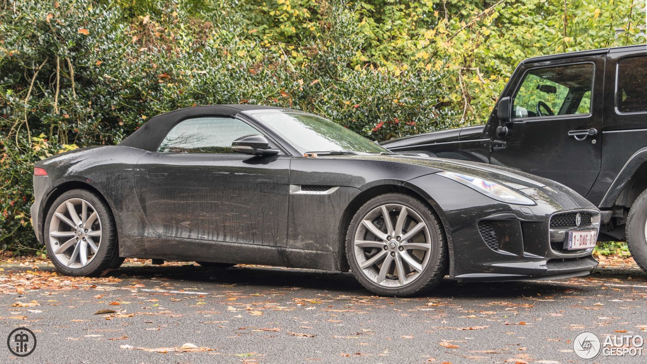 Jaguar F-TYPE S Convertible