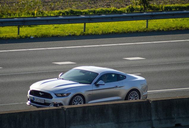 Ford Mustang GT 2015