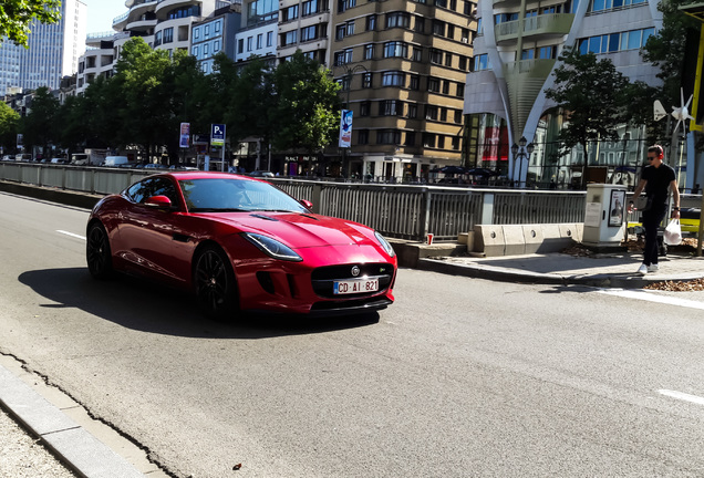 Jaguar F-TYPE R Coupé