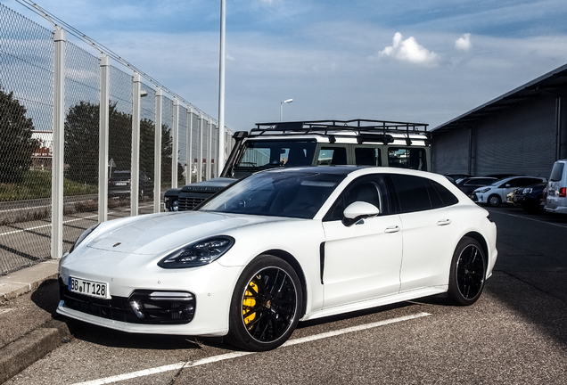 Porsche 971 Panamera Turbo Sport Turismo