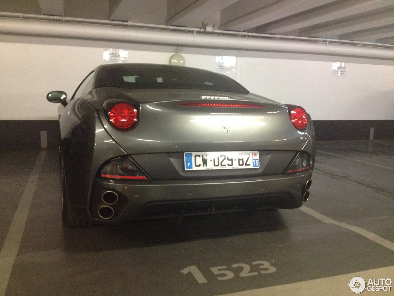 Ferrari California