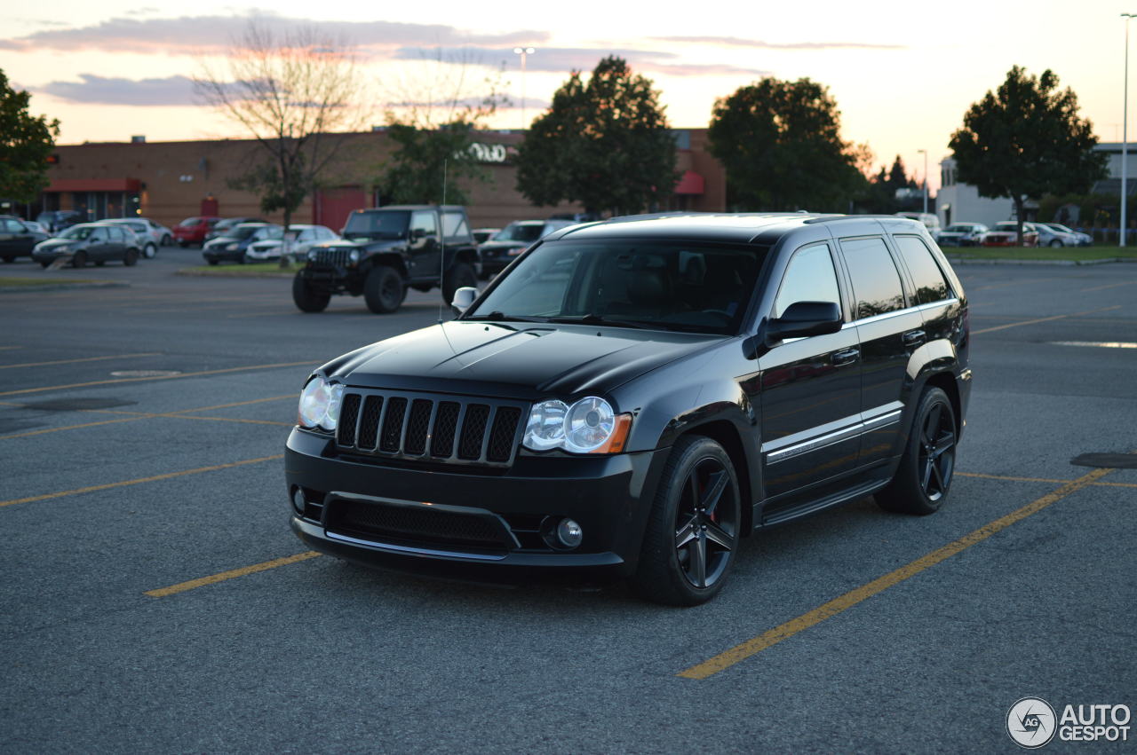 Jeep Grand Cherokee SRT-8 2005