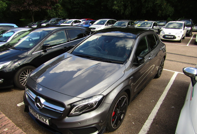 Mercedes-Benz GLA 45 AMG X156