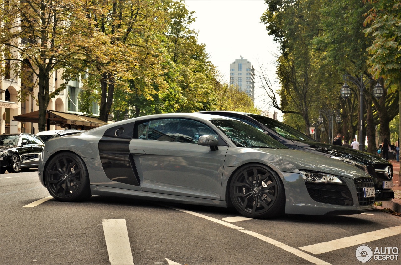 Audi R8 V10