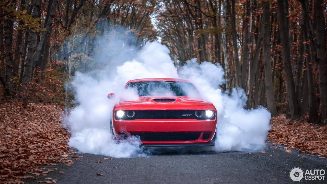 Dodge Challenger SRT Hellcat