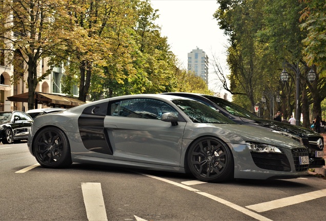 Audi R8 V10