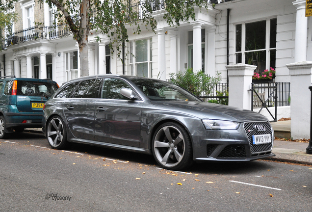 Audi RS4 Avant B8